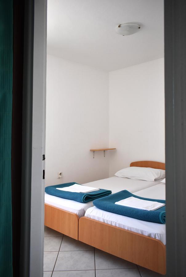Hostel Amfora Fazana Ngoại thất bức ảnh